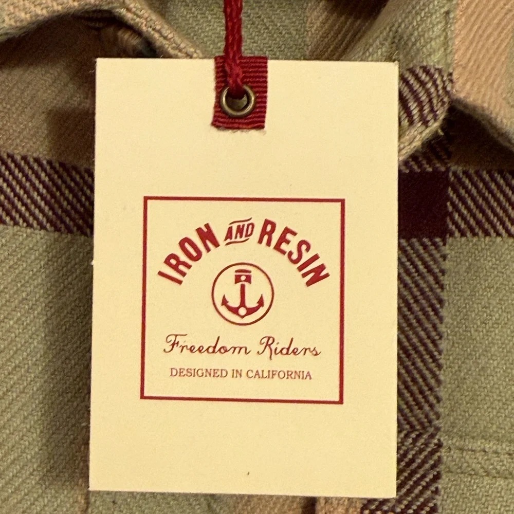Iron & Resin Heavy Conejo Green/Brown Shirt XL - Picture 5 of 5